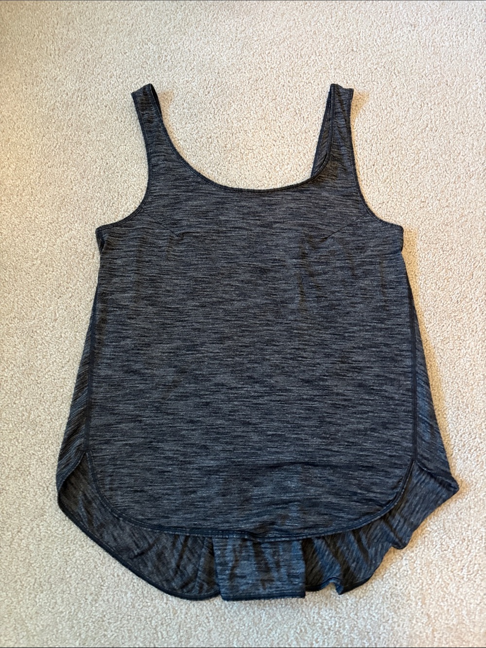 Lulu Lemon Women’s Dark Heather Gray Scoop Neck Tank Top
